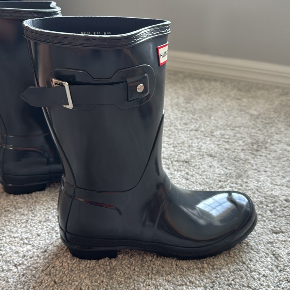 Hunter Originally Short Gloss Boots Size 8 - Picture 3 of 7